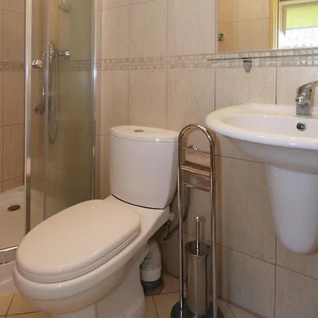 1 Bedroom Amazing Apartment In Rowy Rowy (Pomerania)